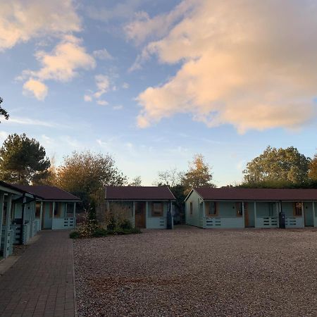 Southernwood - Garden Lodge 11 Didcot Exterior photo